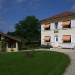 게스트하우스 Domaine De La Meniguere 3*