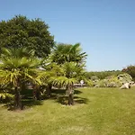 Domaine De La Meniguere 3*